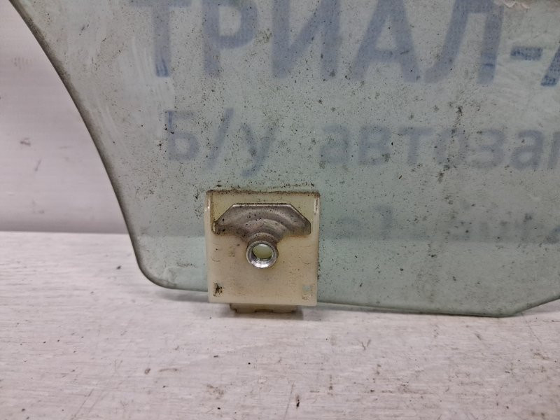 Стекло двери заднее правое Mazda 3 BK 1.6 БЕНЗИН Z6 2003 (б/у) Київ - зображення 2