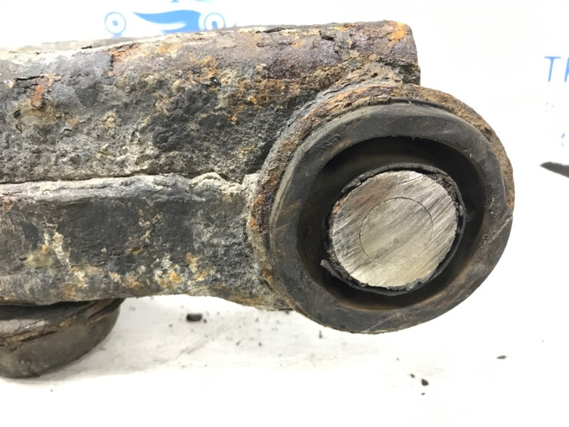 Рычаг передний нижний правый Kia Sorento BL 2.5 DIESEL D4CB 2002 (б/у) Київ - зображення 4