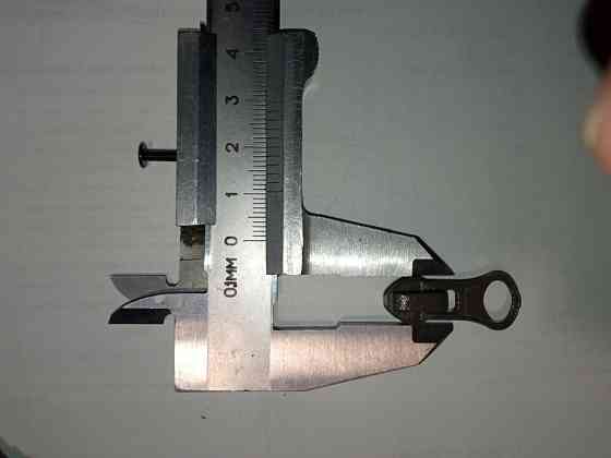 Собачка (бегунок) для молнии. Новые, цвет хаки. Київ