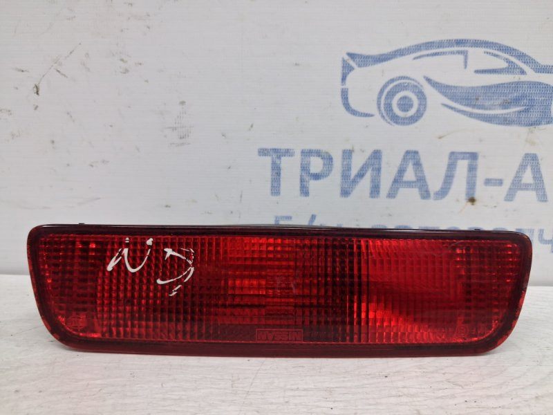 Катафот (отражатель) Nissan Qashqai J10 2.0 БЕНЗИН MR20DE 2006 (б/у) Киев - изображение 1