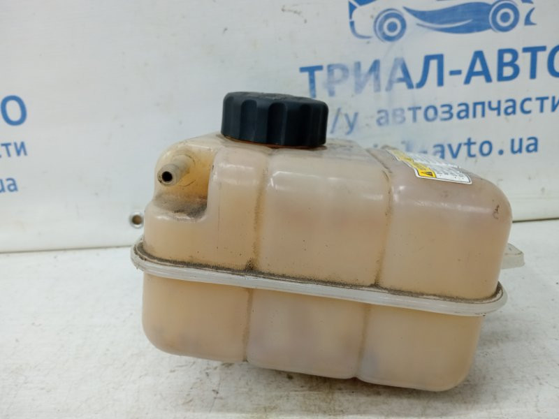 Бачок радиатора (расширительный) SsangYong Korando C200 2.0 DIESEL D20DT 2010 (б/у) Киев - изображение 2
