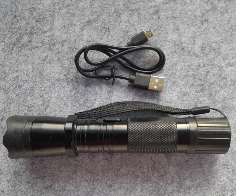 Портативний світлодіодний ручний ліхтарик з відлякувачем Косов - изображение 4