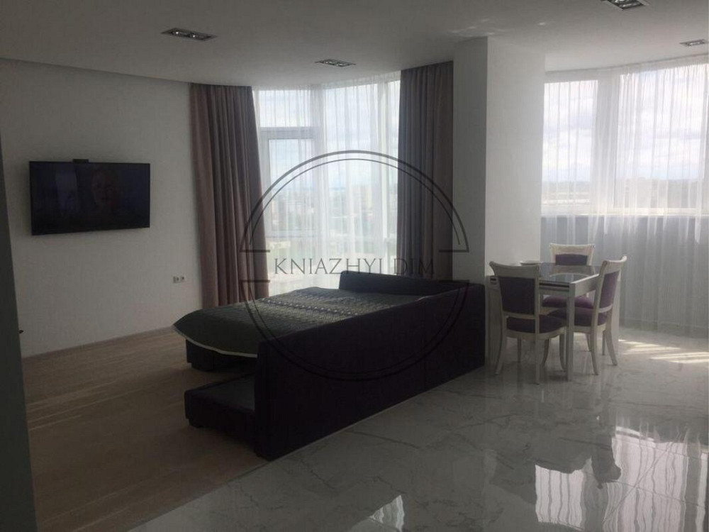 Отличная 1к. стидио в новом доме, метро Дружбы Народов. КОД: 21133314. Київ - зображення 3