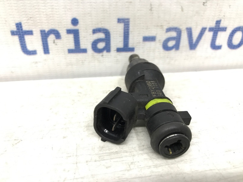 Форсунка топливная Nissan Qashqai J10 2.0 БЕНЗИН MR20DE 2006 (б/у) Киев - изображение 3