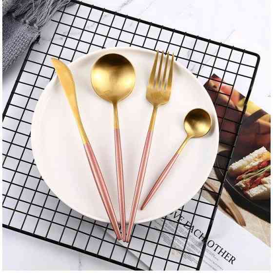 Набор столовых приборов розовый на 2 персоны (код 00212) Киев