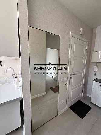 Оренда трикімнатної квартири м. Харківська Киев