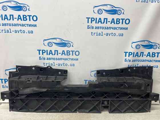 Дефлектор радиатора верхний Jeep Cherokee KL 3.2 БЕНЗИН EHK 2013 (б/у) Київ