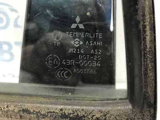 Стекло двери задней левой (форточка) Mitsubishi Pajero Sport K9 2.5 DIESEL 4D56 1996 (б/у) Київ