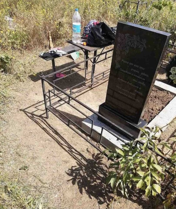 Прибирання на Лісовому цвинтарі Київ - зображення 6