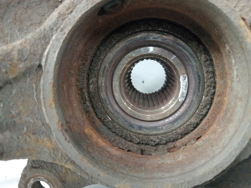 Кулак поворотный правый со ступицей Kia Sportage SL 1.7 DIESEL D4FD 2010 (б/у) Київ - зображення 3