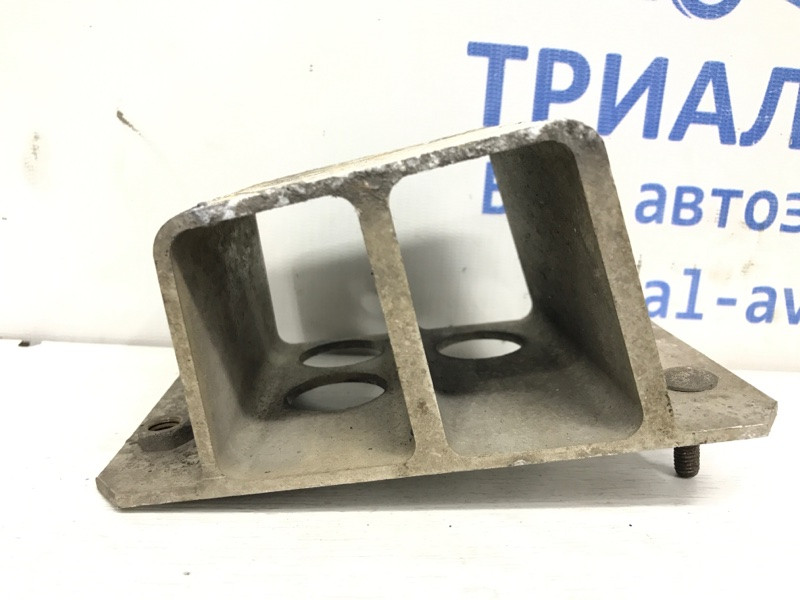 Кронштейн усилителя заднего бампера Toyota RAV 4 2005-2016 5832342010 (Арт. 37815) Киев - изображение 2