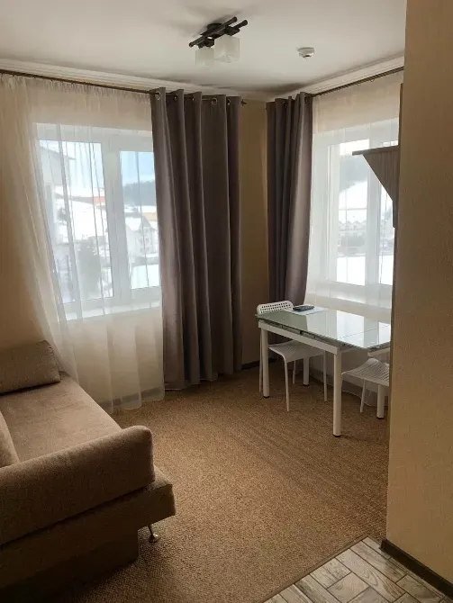 Апартаменти в готельному комплексі «Kasimir Resort Hotel & SPA» площею 55 м² в центрі Буковеля Яремче - изображение 4