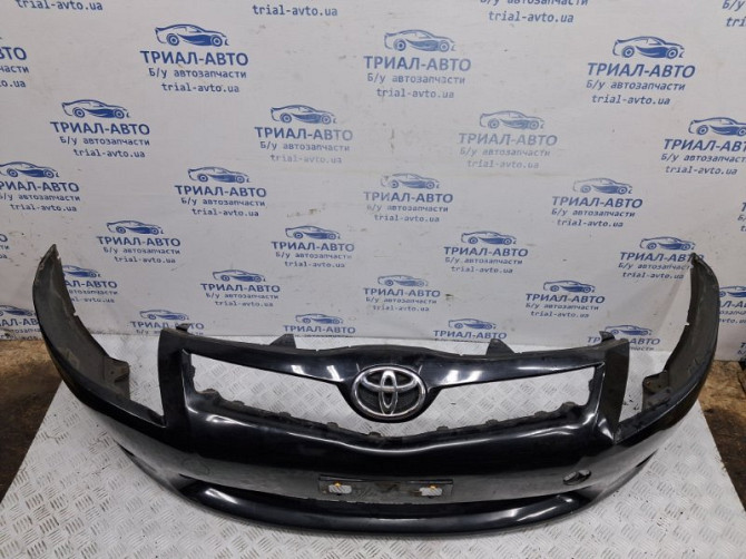 Бампер передний Toyota Auris E150 1.6 БЕНЗИН 1ZRFAE 2006 (б/у) Киев - изображение 2