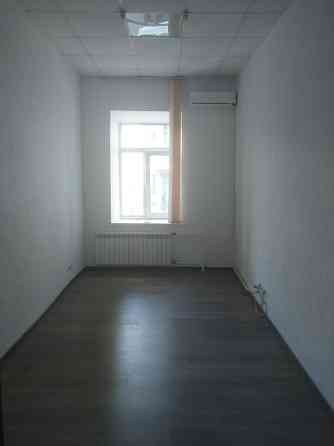 Контрактова пл метро,вул Спаська 34, офіс 14м Київ