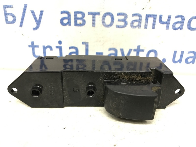 Кнопка стеклоподъемника Mitsubishi Outlander CU 2.4 БЕНЗИН 4G69 2003 (б/у) Київ - зображення 2
