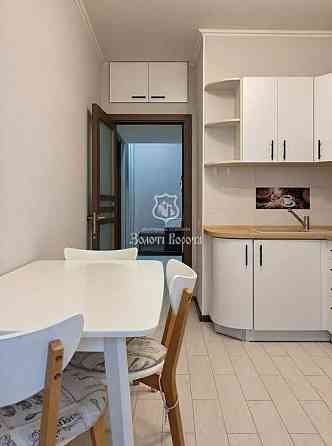 продажа 1-к квартира Киево-Святошинский, Софиевская Борщаговка, 65000 $ 