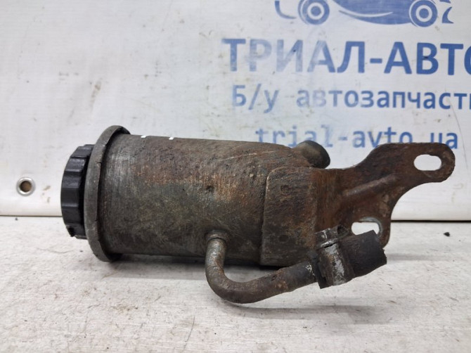 Бачок ГУР Toyota Prado J120 3.0 DIESEL 1KDFTV 2002 (б/у) Киев - изображение 3