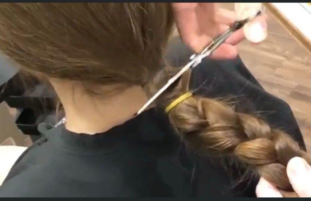 Покупаем волосы от 35 см в Харькове Стрижка в Подарок.Вайбер 096 100 27 22 Телеграмм 063 301 33 56 Харків - зображення 1