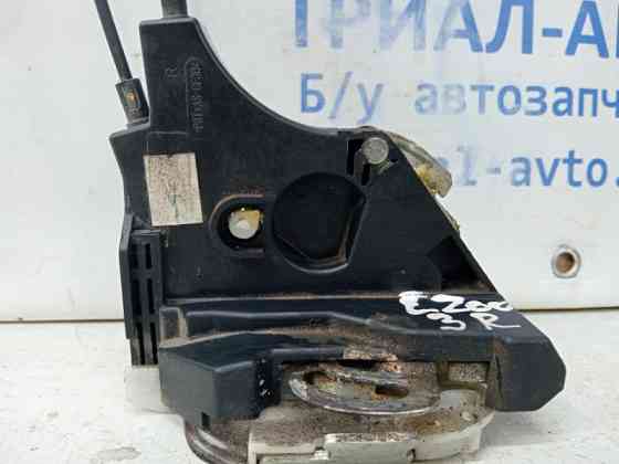 Замок двери задний правый Mitsubishi L200 KB 2.5 DIESEL 4D56 2006 (б/у) Киев