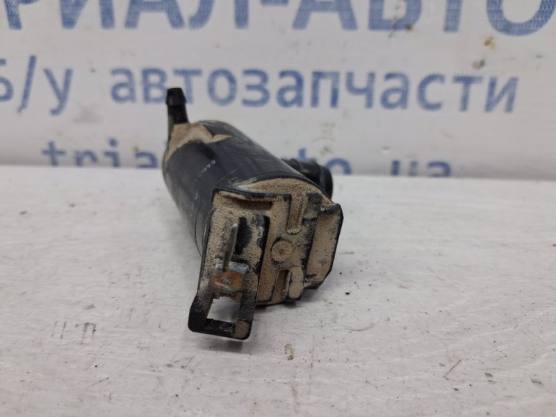 Насос омывателя стекла Mitsubishi Pajero Sport K9 2.5 DIESEL 4D56 1996 (б/у) Київ - зображення 3