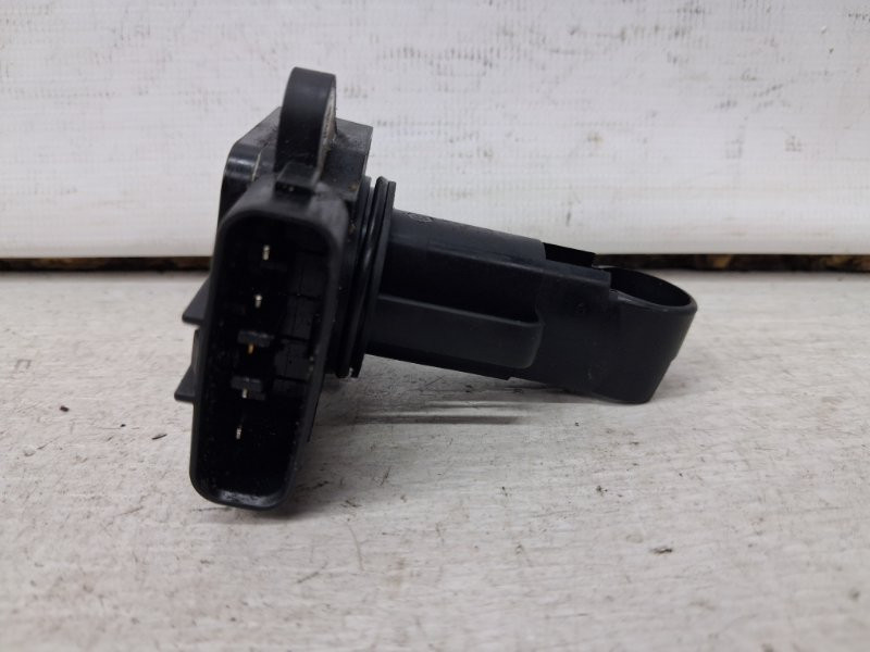 Датчик расхода воздуха Toyota Camry XV30 3.0 БЕНЗИН 1MZFE 2001 (б/у) Киев - изображение 2