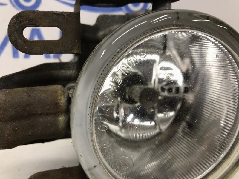 Фара противотуманная левая Mitsubishi Pajero Wagon 3 3.2 ДИЗЕЛЬ 4M41 1999 (б/у) Киев - изображение 2