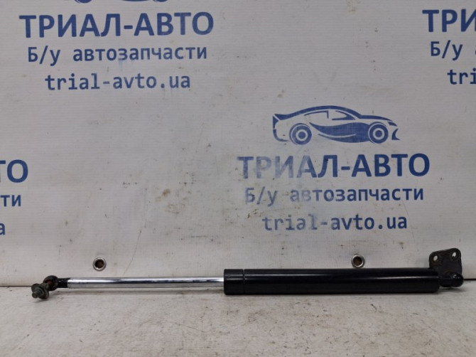 Амортизатор крышки багажника Mitsubishi Pajero Sport 1996-2008 MR526933 (Арт. 64830) Київ - зображення 1