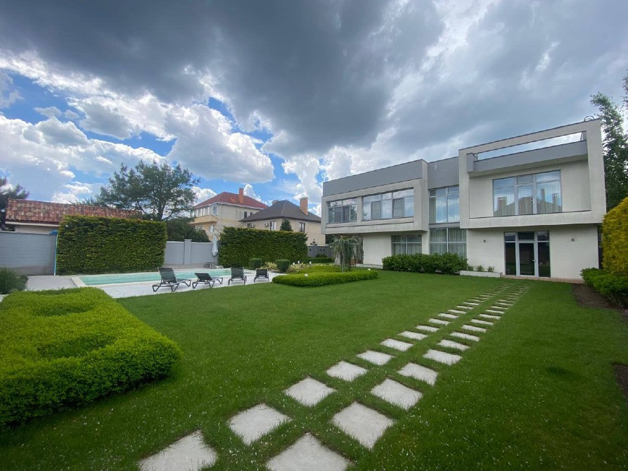 Терміново!Продаж будинку в Совіньйоні архітектурний проєкт з басейном і гостьовим будинком Одеса - зображення 3