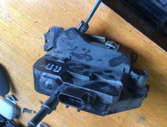 Б/у замок двери Renault Scenic 2, передний правый, 8200119121, 4 pin Кропивницкий