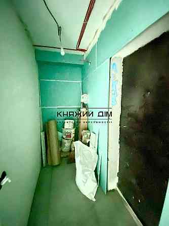 Продаж квартири Джона Маккейна,22а метро Звіринецька. № 21147325 Киев