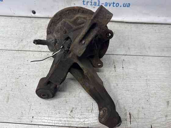 Цапфа задняя правая со ступицей Toyota Camry XV30 3.0 БЕНЗИН 1MZFE 2001 (б/у) Київ