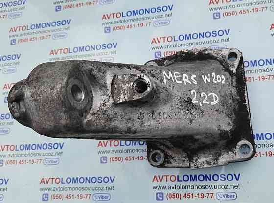 1112230904 кронштейн подушки двигателя левой Mercedes-Benz W202 Разборка Mercedes-Benz W202 Разборка Дніпро