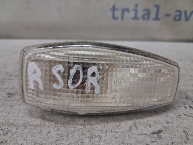 Повторитель поворотника правый Kia Sorento 2002-2011 923043B120 (Арт. 82830) Киев - изображение 1