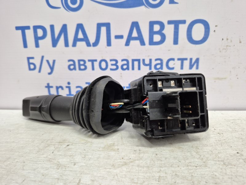 Переключатель подрулевой правый(дворники) Chevrolet Captiva C140 2.2 ДИЗЕЛЬ 2006 (б/у) Київ - зображення 2