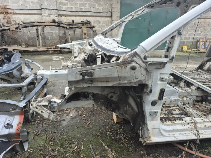 Четверть автомобиля передняя левая Volkswagen Caddy 2K 1.9 DIESEL BJB 2003 (б/у) Київ - зображення 1