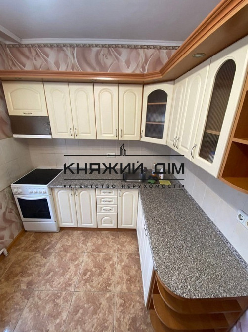 Оренда 2 км. кв. Ревуцького,44 м. Харківська 600 метрів код 11203655 Киев - изображение 1