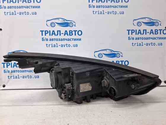 Фара левая Ксенон Hyundai IX35 LM 1.7 DIESEL D4FD 2009 (б/у) Киев