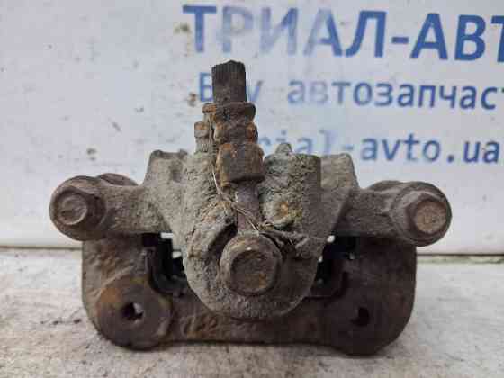 Суппорт задний правый Hyundai I30 FD 1.6 DIESEL D4FB 2007 (б/у) Киев