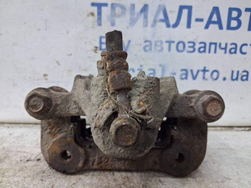 Суппорт задний правый Hyundai I30 FD 1.6 DIESEL D4FB 2007 (б/у) Київ - зображення 3