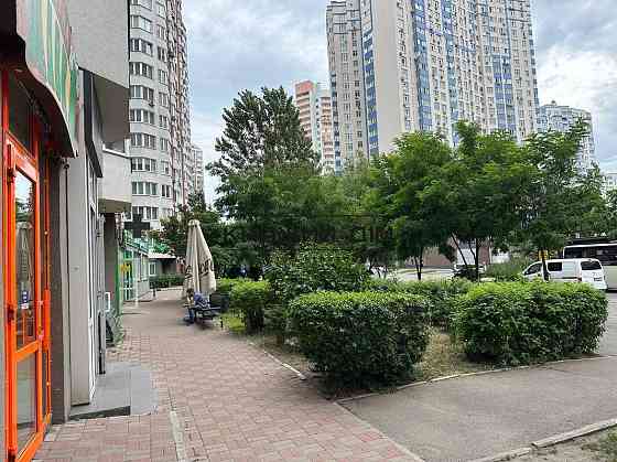 Оренда приміщення 69,2 кв.м. фасад Позняки КОД № 1581873 Київ