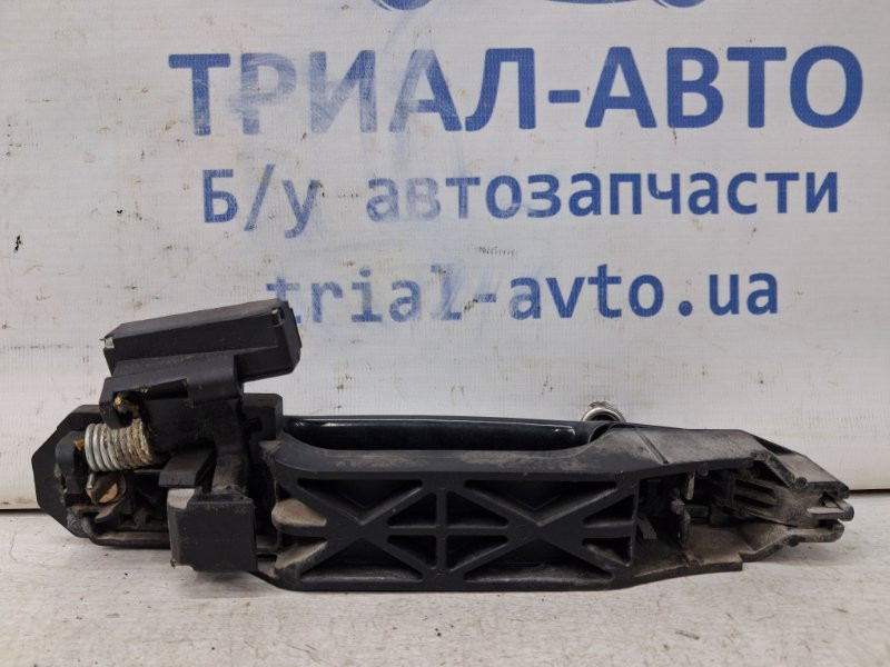 Ручка двери внешняя задняя левая Toyota Avensis T25 1.8 БЕНЗИН 1ZZFE 2002 (б/у) Київ - зображення 3