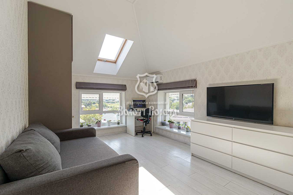 продажа 2-к квартира Киево-Святошинский, Хотов, 95000 $  - зображення 1