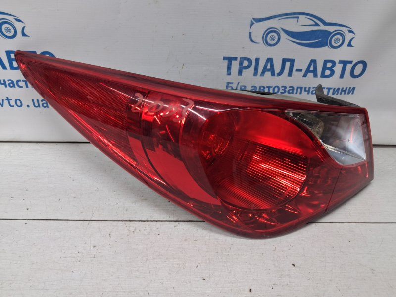 Фонарь задний внешний левый Hyundai Sonata YF 2.4 БЕНЗИН G4KJ 2010 (б/у) Киев - изображение 1