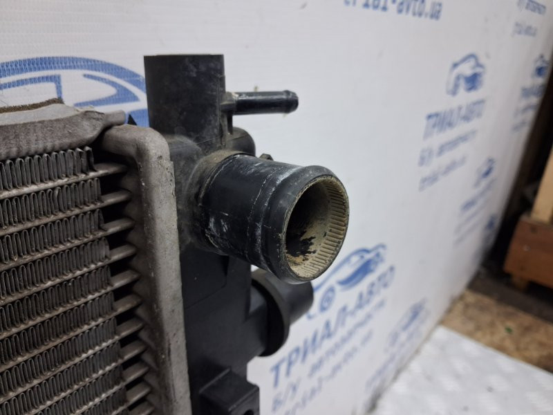 Радиатор основной Hyundai Tucson JM 2.0 DIESEL D4EA 2004 (б/у) Киев - изображение 4