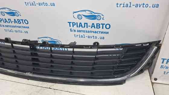 Решетка бампера центральная Renault Megane 3 1.5 DIESEL K9K 2008 (б/у) Київ