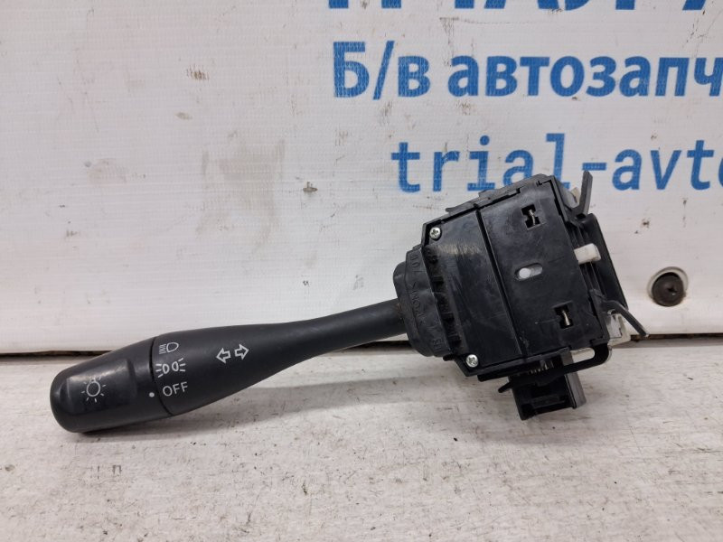 Переключатель подрулевой левый(поворотники) Mitsubishi Pajero Wagon 3 3.2 ДИЗЕЛЬ 4M41 1999 (б/у) Київ - зображення 1