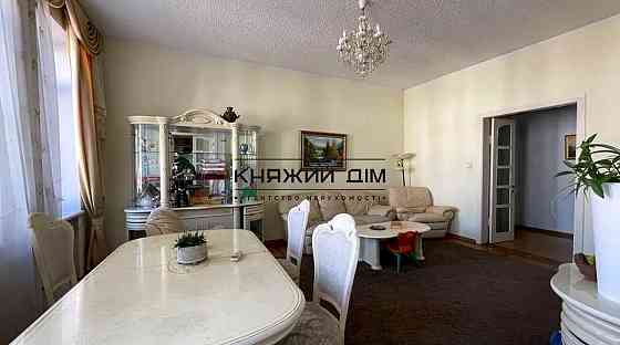 Продаж 3 кімнатна квартира м. Арсенальна КОД 21147502 Київ