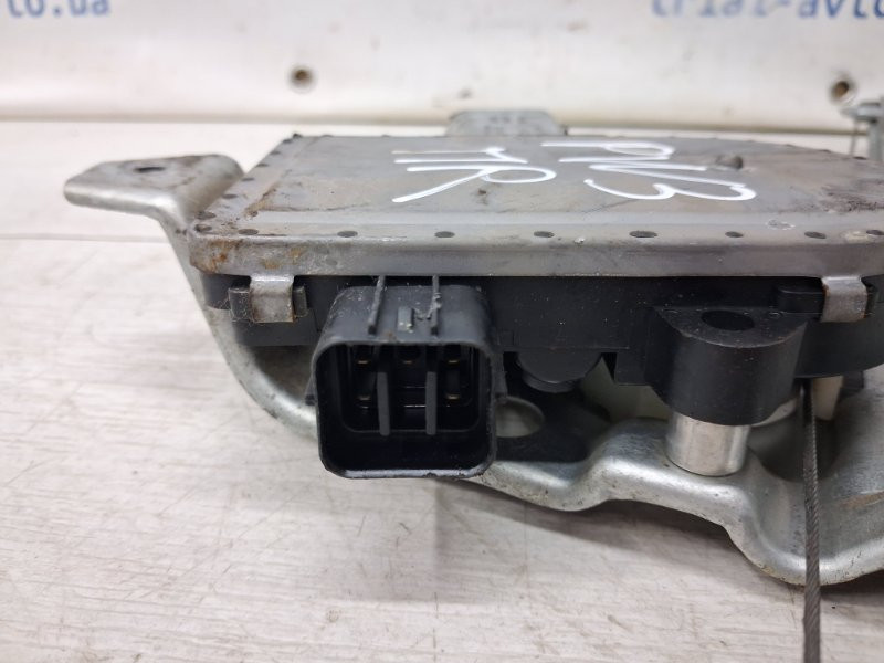 Стеклоподъемник передний правый Mitsubishi Pajero Wagon 3 3.2 ДИЗЕЛЬ 4M41 1999 (б/у) Київ - зображення 3