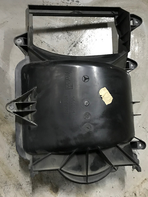 Бу крышка корпуса вентилятора Mercedes W168, 5944F1A Кропивницкий - изображение 1