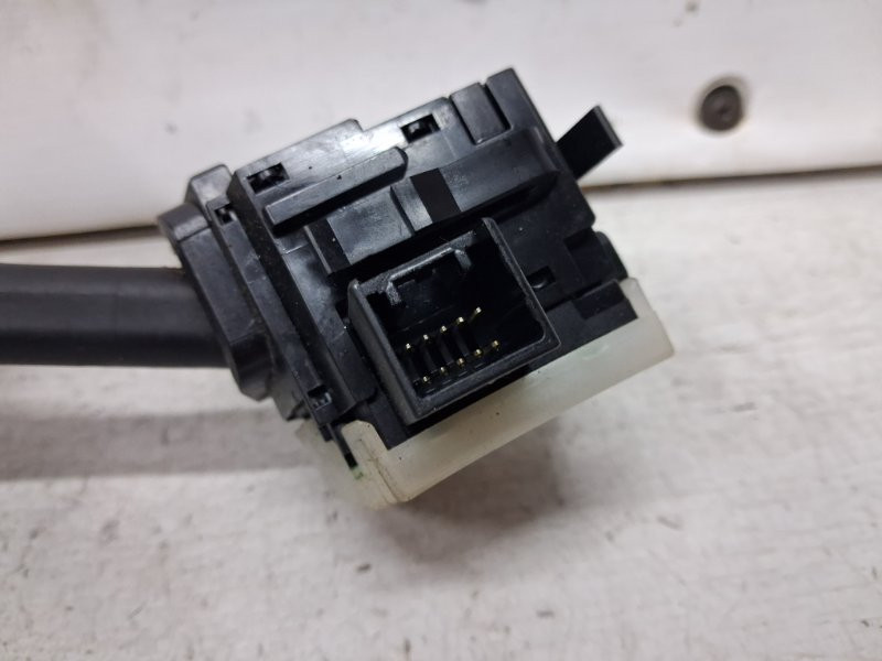 Переключатель подрулевой левый(поворотники) Mitsubishi Pajero Wagon 3 3.2 ДИЗЕЛЬ 4M41 1999 (б/у) Київ - зображення 4